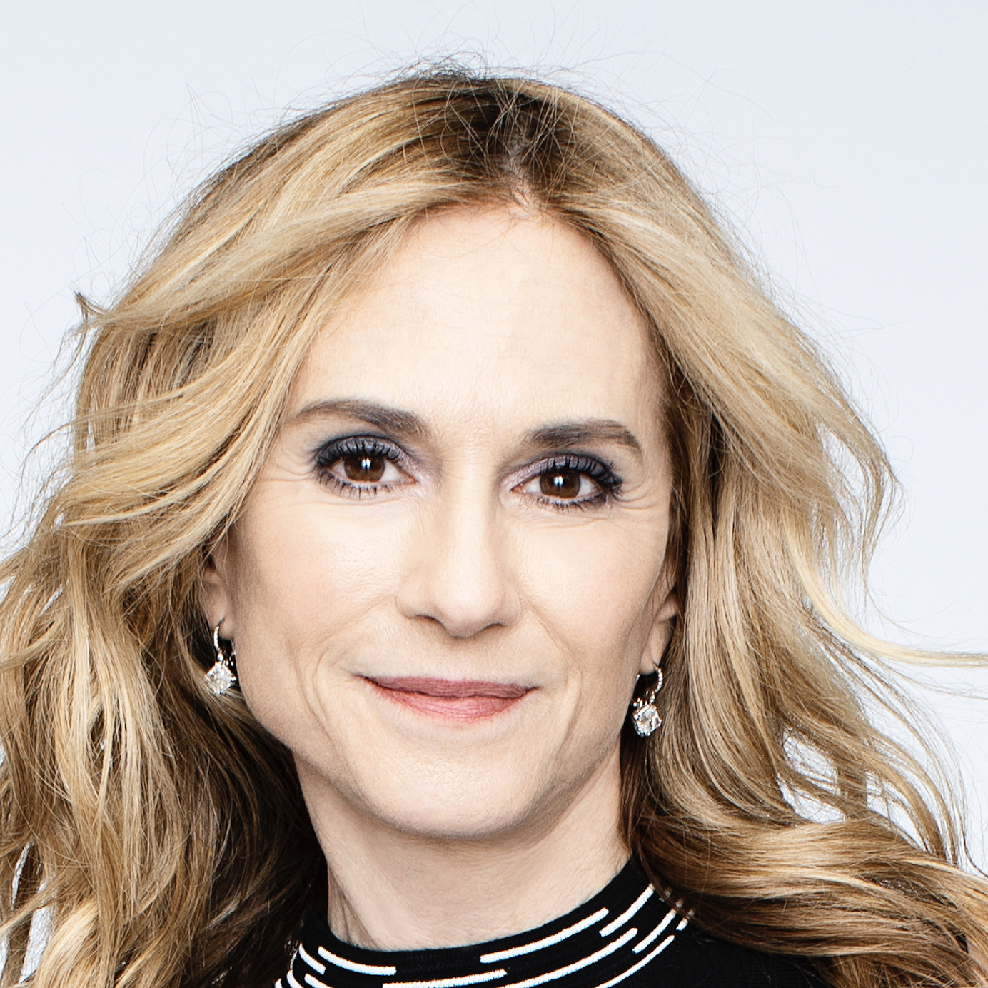 HOLLY HUNTER